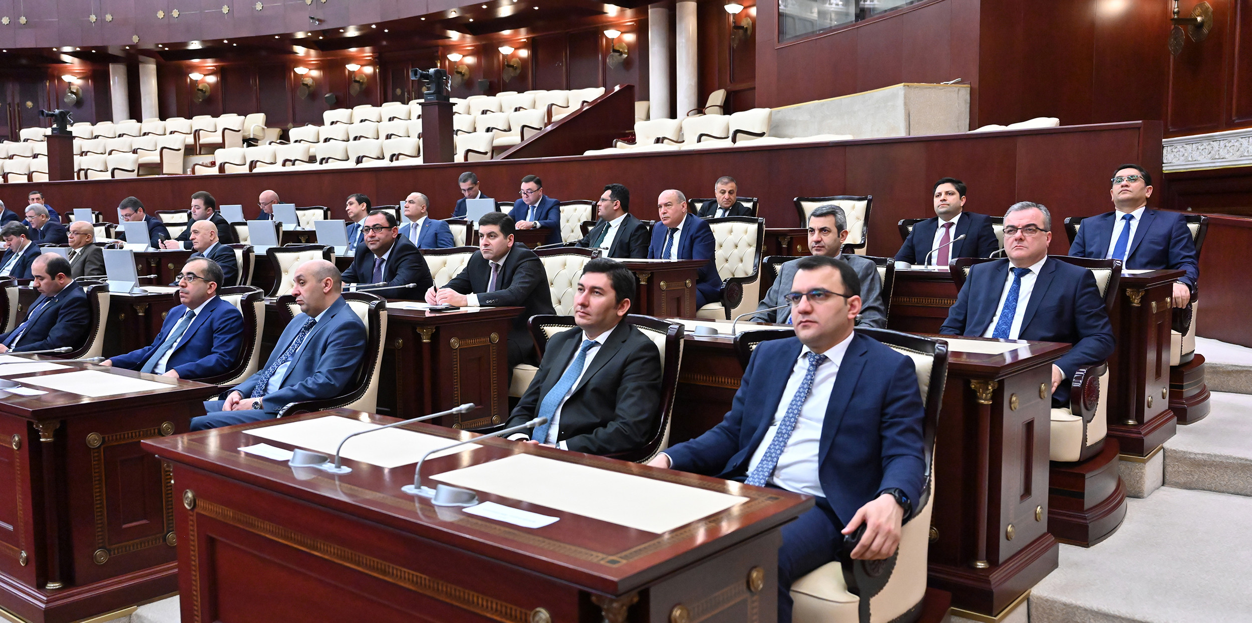 bak-apellyasiya-m-hk-m-si-hakiml-rinin-t-yin-v-v-zif-d-n-azad