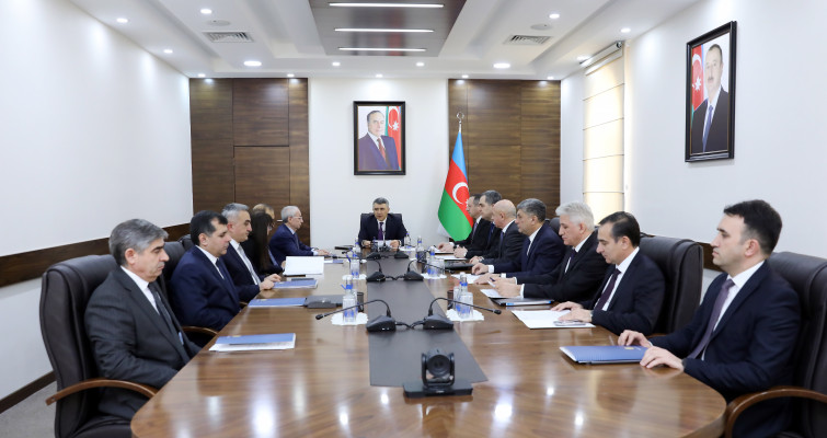 Məhkəmə-Hüquq Şurasının növbəti iclası keçirilib