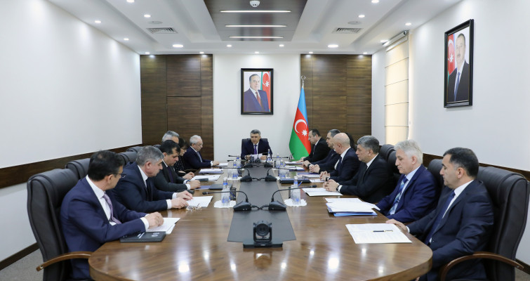 Məhkəmə-Hüquq Şurasının növbəti iclası keçirilib