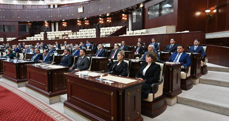 Ali Məhkəmənin hakimlərinin təyin edilməsi, apellyasiya instansiyası məhkəmələrinin hakimlərinin təyin və vəzifədən azad edilməsi haqqında Azərbaycan Respublikası Milli Məclisinin QƏRARLARI