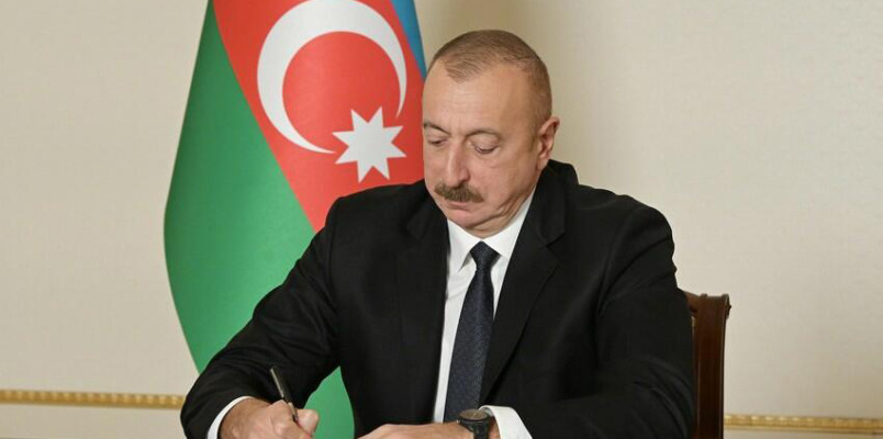 Azərbaycan Respublikası Ali Məhkəməsi sədrinin müavininin və məhkəmə kollegiyaları sədrlərinin, apellyasiya məhkəmələrinin məhkəmə kollegiyaları sədrlərinin və bəzi birinci instansiya məhkəmələri sədrlərinin təyin edilməsi haqqında Azərbaycan Respublikası Prezidentinin Sərəncamı