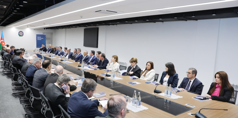 “Ədalət mühakiməsi hüququ” adlı dərs vəsaitinin təqdimat mərasimi keçirilib