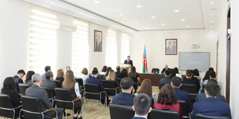 Qazaxıstan Respublikası Ali Məhkəmə Şurası yanında Ədliyyə Akademiyasında təlim keçən hakimliyə namizədlər Azərbaycanda təlim səfərində olublar