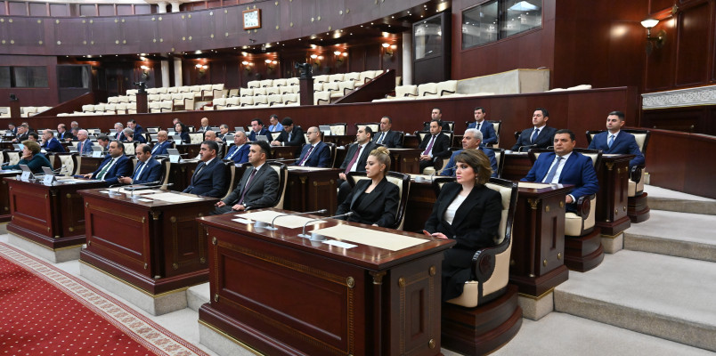 Ali Məhkəmənin hakimlərinin təyin edilməsi, apellyasiya instansiyası məhkəmələrinin hakimlərinin təyin və vəzifədən azad edilməsi haqqında Azərbaycan Respublikası Milli Məclisinin QƏRARLARI