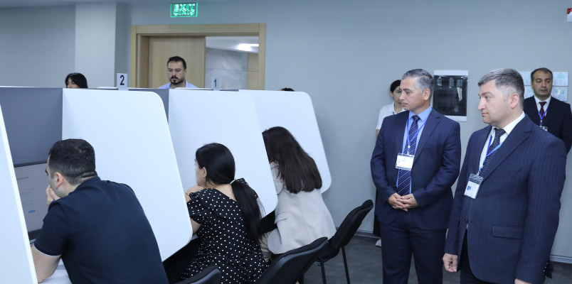 Hakimliyə namizədlərlə test imtahanı keçirilib