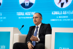 Hakimlərin II Forumu panel müzakirələrlə davam etdirilib