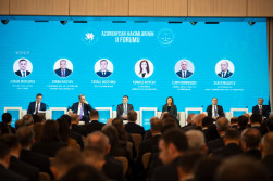 Hakimlərin II Forumu panel müzakirələrlə davam etdirilib