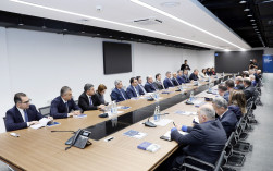 “Ədalət mühakiməsi hüququ” adlı dərs vəsaitinin təqdimat mərasimi keçirilib