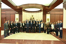 Milli Məclisdə vəzifəyə yeni təyin olunmuş hakimlərlə görüş keçirilib