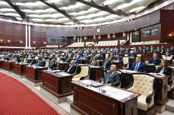 Ali Məhkəmənin hakimlərinin təyin edilməsi, apellyasiya instansiyası məhkəmələrinin hakimlərinin təyin və vəzifədən azad edilməsi haqqında Azərbaycan Respublikası Milli Məclisinin QƏRARLARI