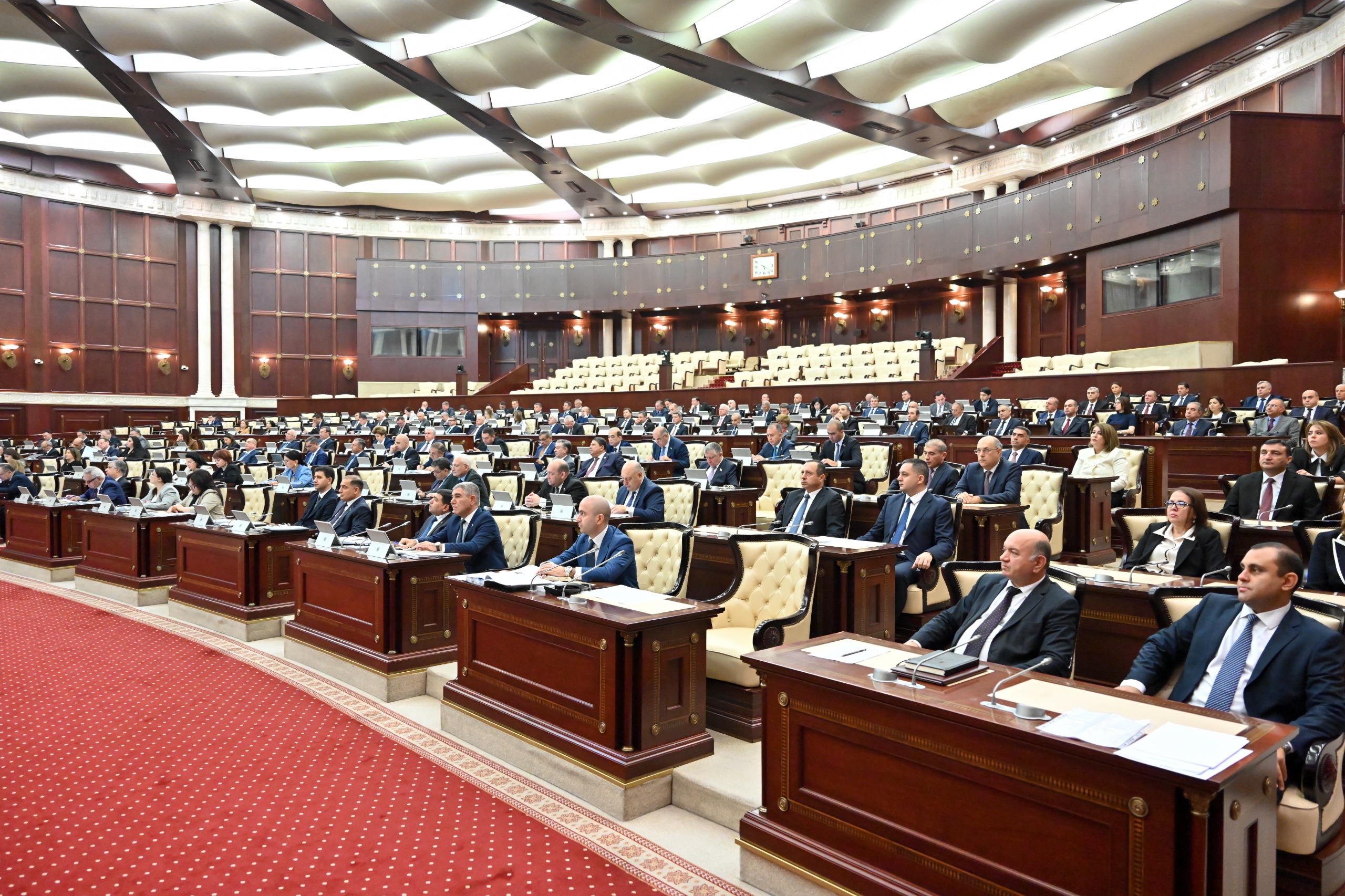 Sumqayıt Apellyasiya Məhkəməsi hakimlərinin təyin və vəzifədən azad edilməsi haqqında Azərbaycan Respublikası Milli Məclisinin Qərarı