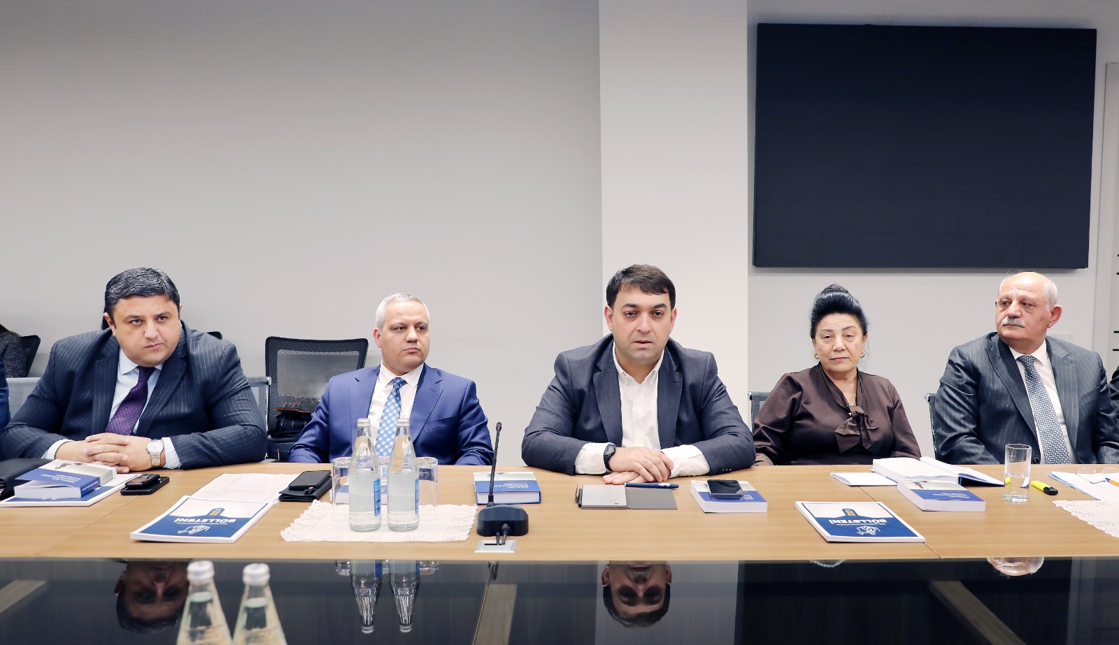 “Ədalət mühakiməsi hüququ” adlı dərs vəsaitinin təqdimat mərasimi keçirilib