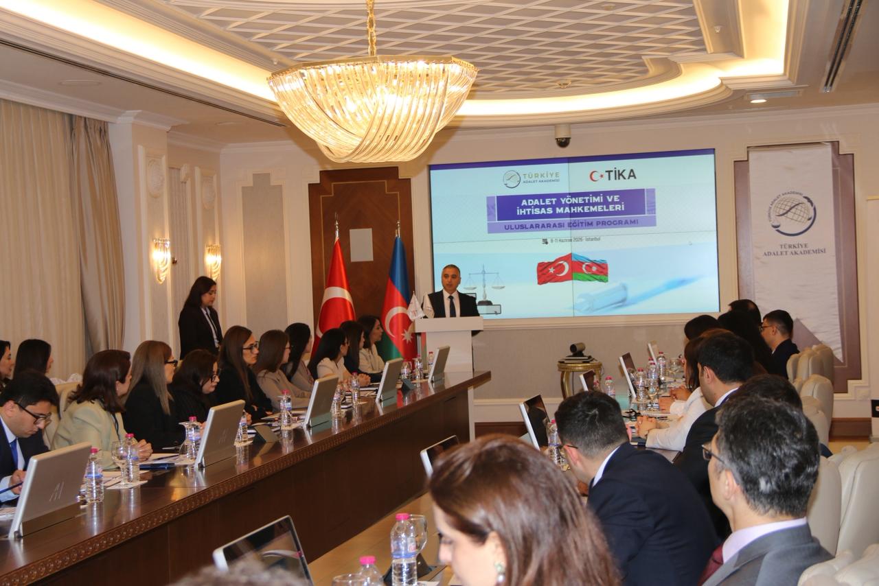 Hakimlər Türkiyədə təlim səfərində olublar